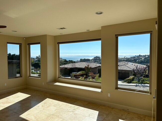 Casa con vista al océano - 213 Cima de Colina