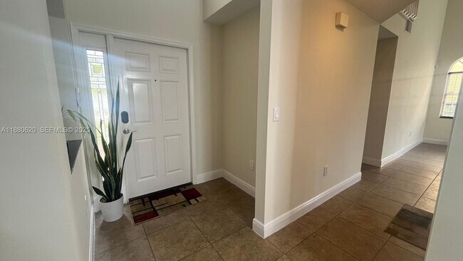 Foto del edificio - 1376 NW 192nd Ave