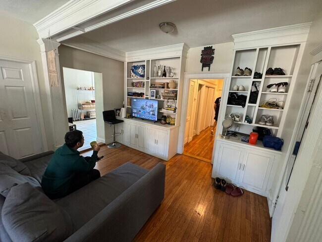 Foto del edificio - 751 Washington St