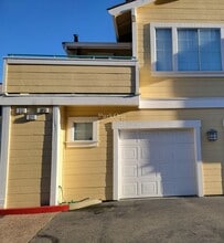 Building Photo - 312 Skyline Dr