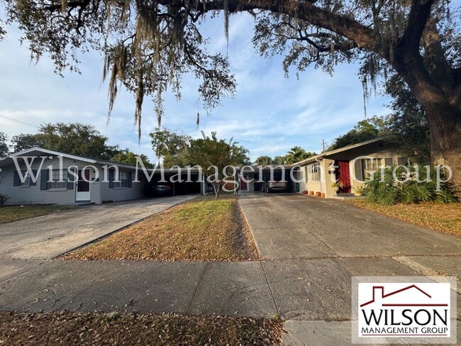 Photo - 623 Rugby St Townhome