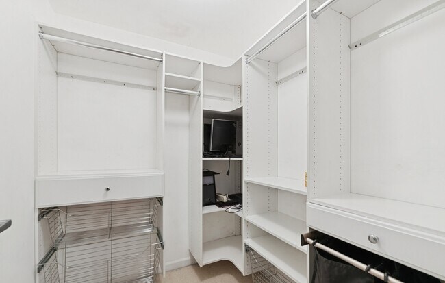 Foto del edificio - 437 W North Ave