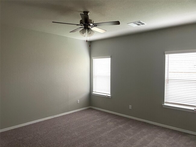 Building Photo - 25654 Northpark Palm Dr