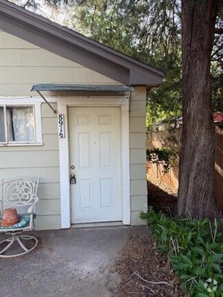 Building Photo - 891 Davis Dr
