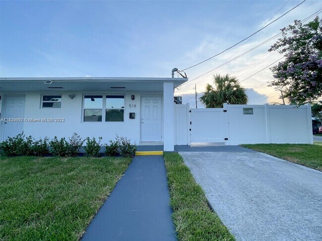 Foto del edificio - 514 NE 4th Ave