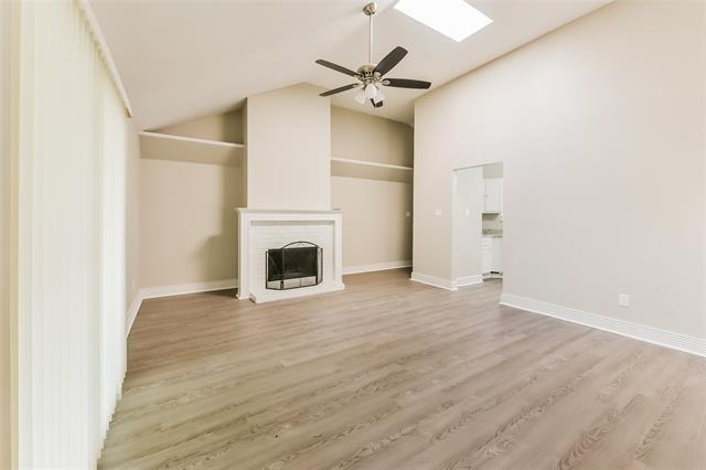 Foto del edificio - 5724 Stone Meadow Ln
