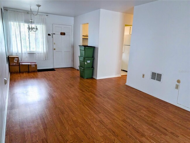 Foto del edificio - 5908 17th St W