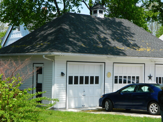 one bay of garage included - 493 S Main St