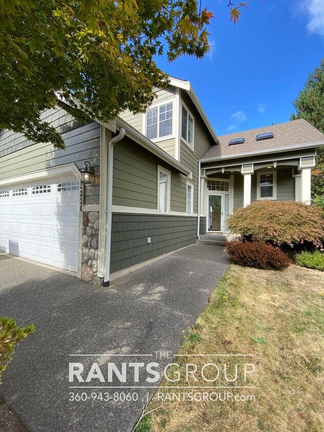 Primary Photo - 3 br, 2.5 bath House - 3220 Horse Haven St SE