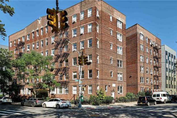 Foto principal - 1825 Foster Ave