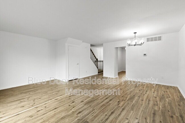 Foto del edificio - 59 Stoneway Pl
