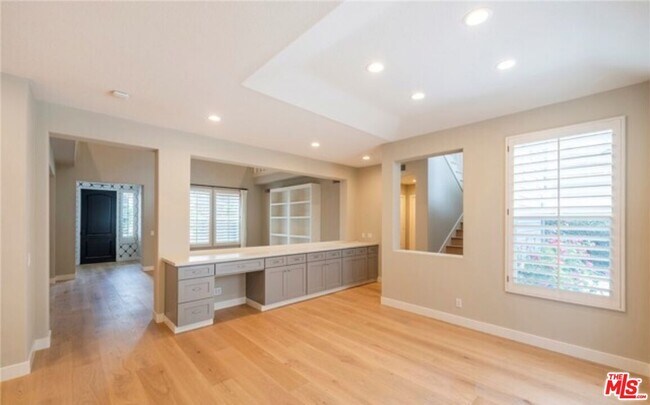 Building Photo - 7 Libra Ct