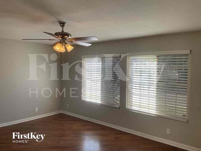 Foto del edificio - 235 N 22nd Pl