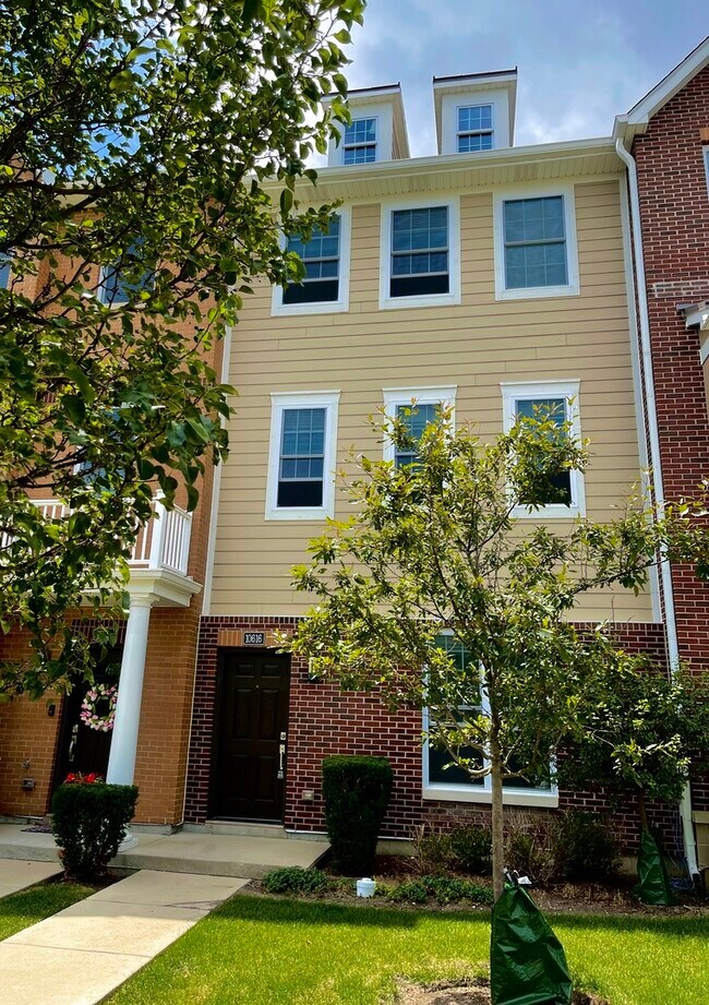 Foto del edificio - 10616 Alice Mae Ct