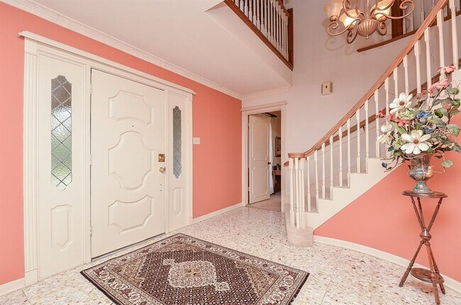 Building Photo - 519 Sancroft Ct