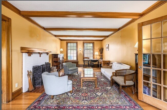 Foto del edificio - 269 Waltham St