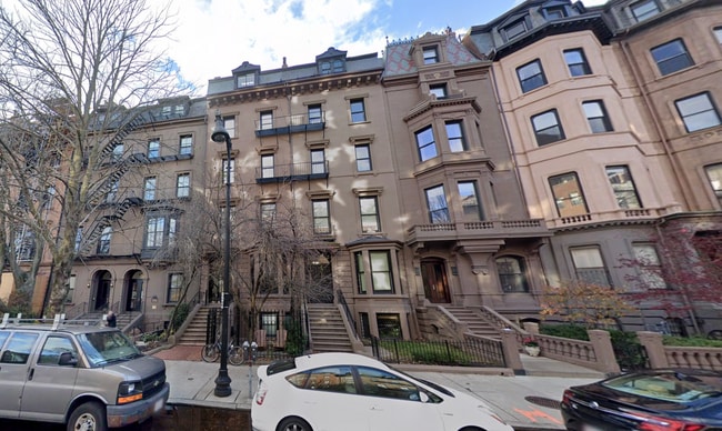 Building Photo - 117 Beacon St