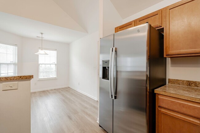 Foto del edificio - 2016 Culloden Dr