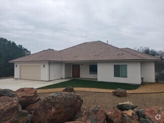 Building Photo - 2498 Vista Del Lago Dr