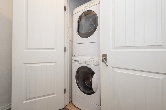 Foto del interior - Brownstone Manor