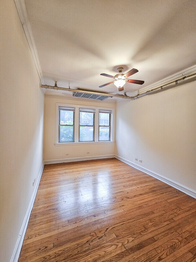 Primary Photo - 4310 N Keystone Ave