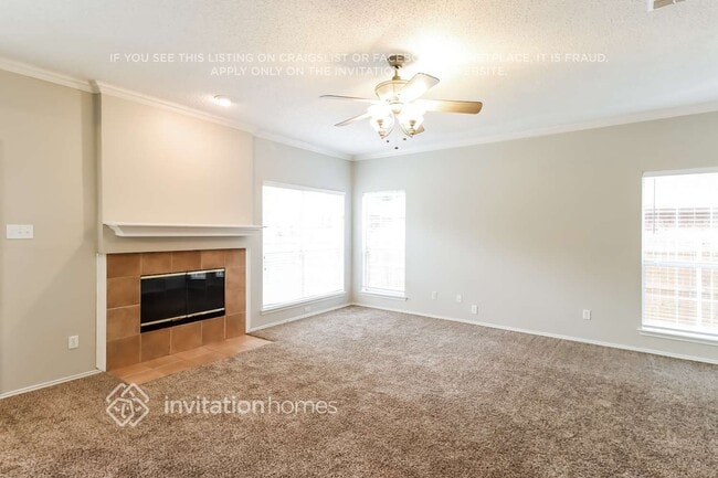 Foto del edificio - 807 Yellow Tavern Ct