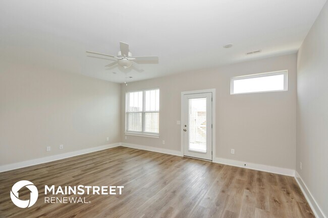 Foto del edificio - 134 Noble Pk Cir