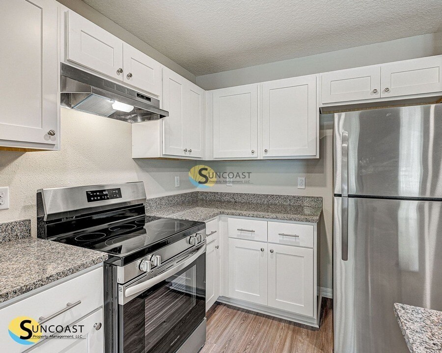 Foto principal - 9524 Hood Rd