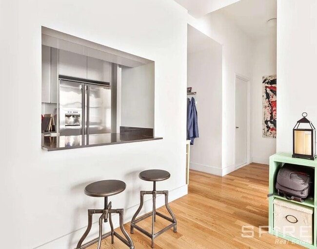 Building Photo - 1 bedroom in New York NY 10038