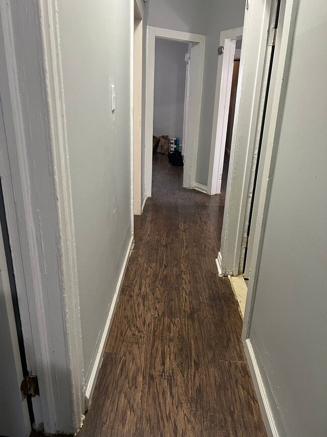 Hallway - 15 William St