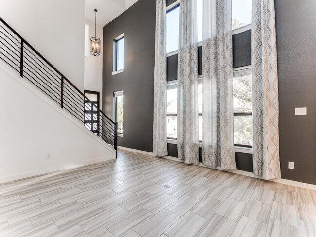 Foto del edificio - 276 Arrowhead Mound Rd