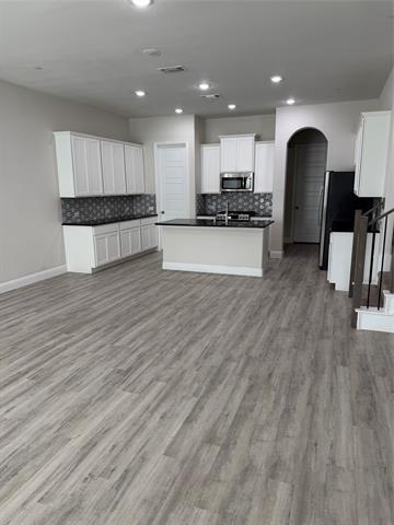 Building Photo - 6008 Silverado Trail