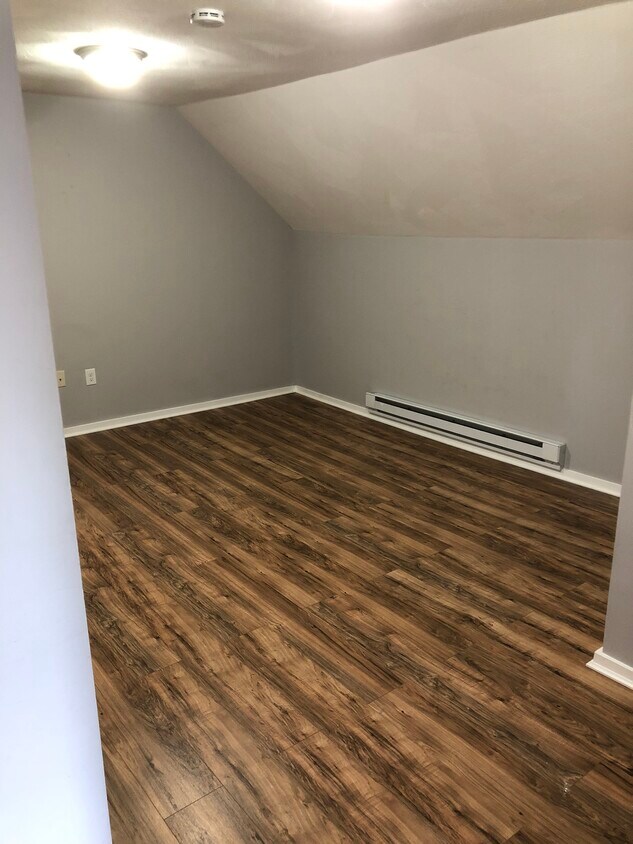 Living Room - 9 Stevens St