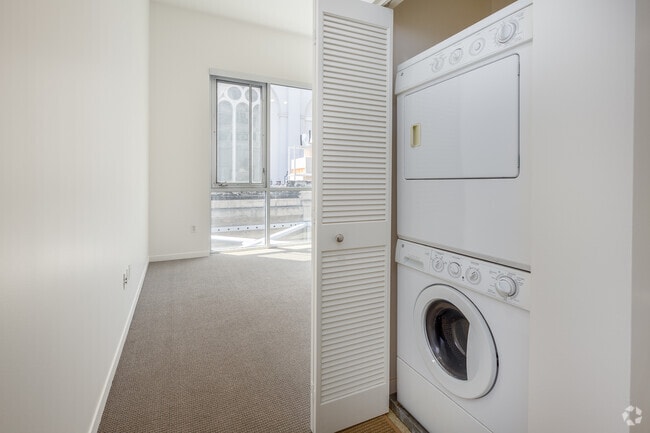 1BR, 1.5BA - 771SF - Laundry - The Cathedral Building