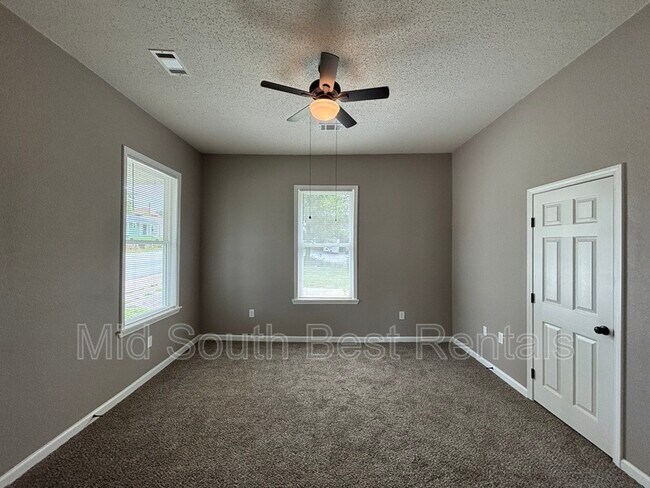 Foto del edificio - 3517 W 12th St