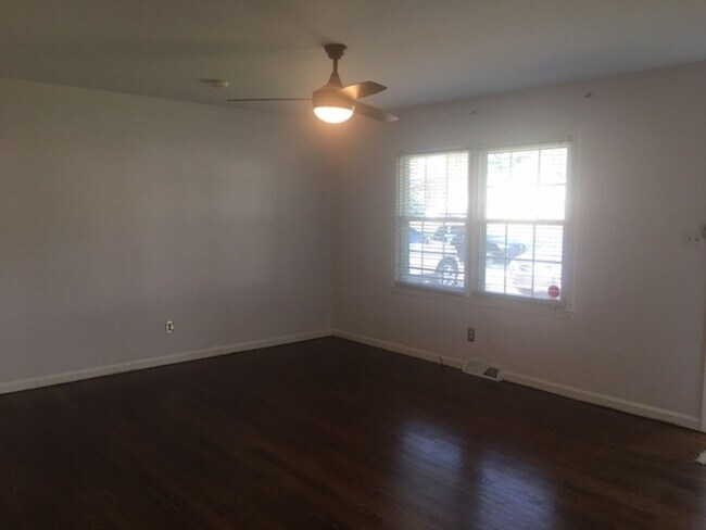 Foto del edificio - Ranch home located in Henry Clay subdivision   20260804