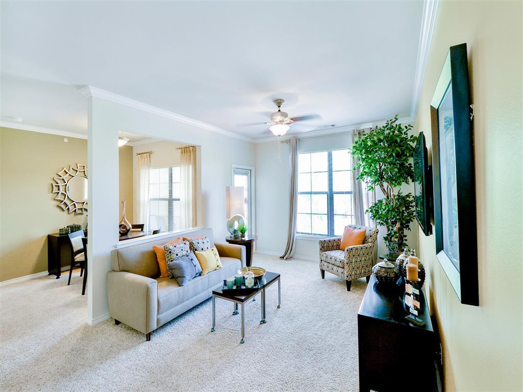 Primary Photo - Mission at La Villita Apartments