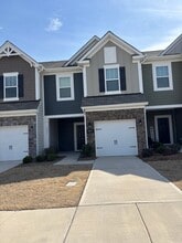 Building Photo - 5211 Maynard Hl Dr