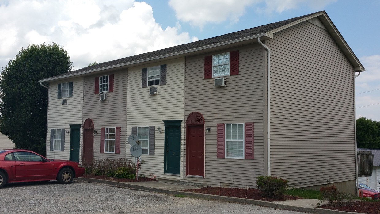 180 Valley Ln, London, KY 40744 Apartments in London, KY