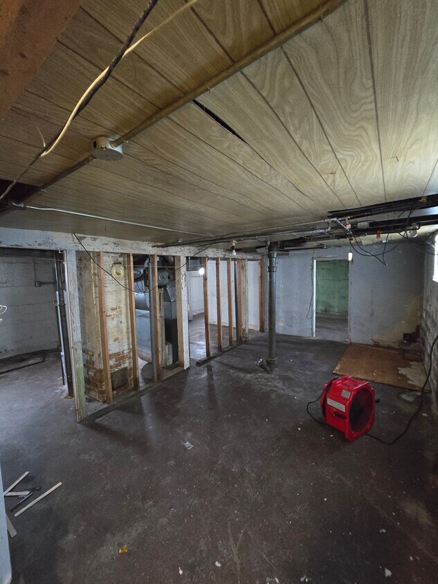 Primary Photo - Nicely sized two bedroom home