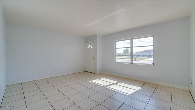 Foto del edificio - 107 SW 16th Terrace