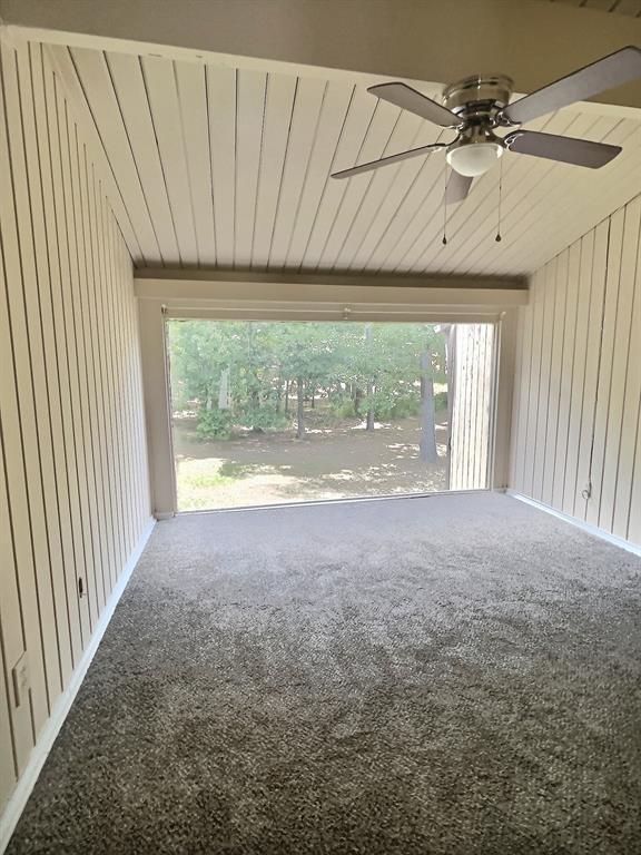 18 Lakeway St Unit 18, Panorama Village, TX 77304 Condo for Rent in