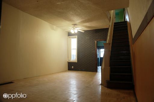 Building Photo - 868 E Cornwall St