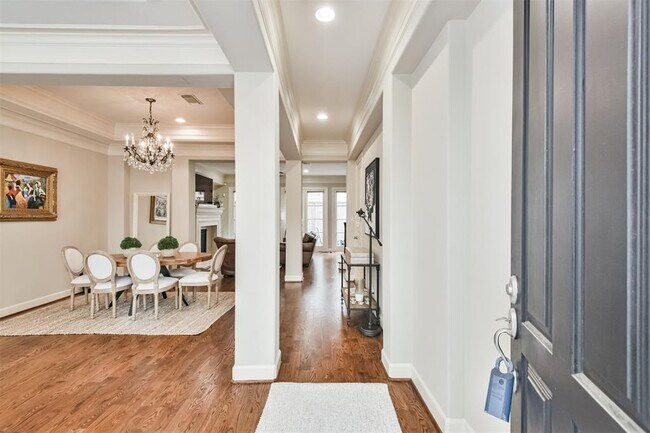Building Photo - 3124 Murworth Dr
