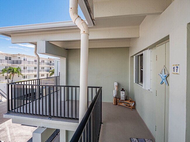 Building Photo - 4400 Florida A1A