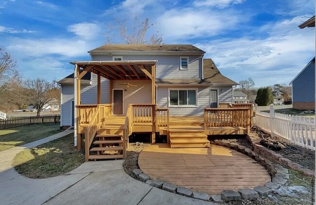 Foto del edificio - 7505 Whirlaway Dr