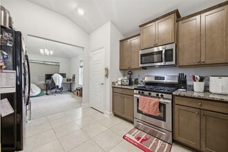 Building Photo - 490 Terra Vis Cir