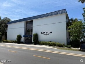 Building Photo - 316 Cherry St