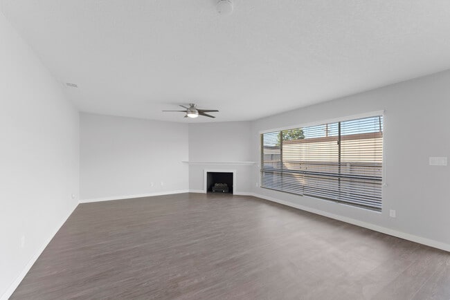 2 Bed x 2 Bath | 1,200 Sq ft. - Grove House