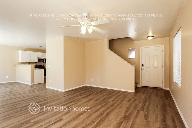 Foto del edificio - 12921 W Fleetwood Ln